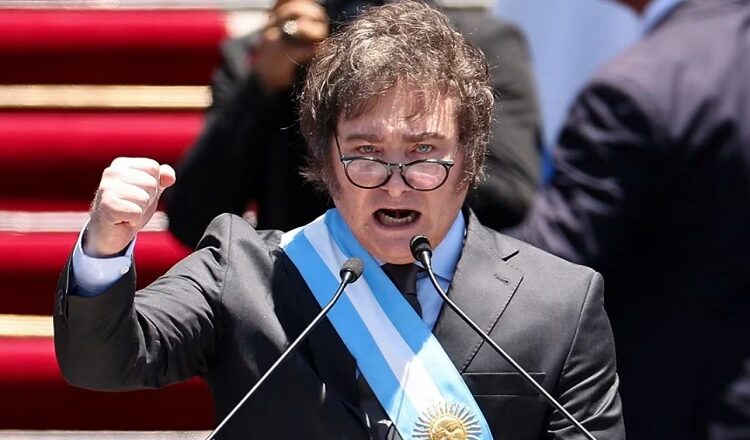Se activó el DNU de Milei: cómo impacta en la vida y la economía cotidiana