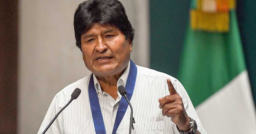 Evo Morales denunció que intentan proscribirlo 