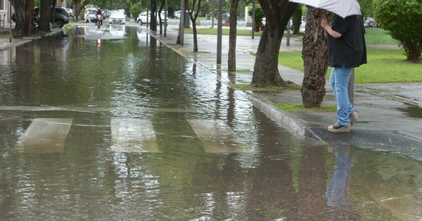 Se mantiene el alerta por tormentas en Tucumán