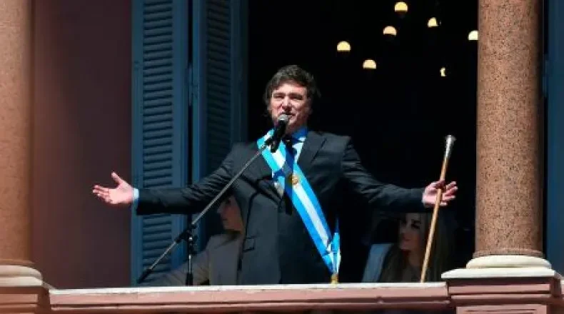 Milei va al Congreso al estilo “Americano”