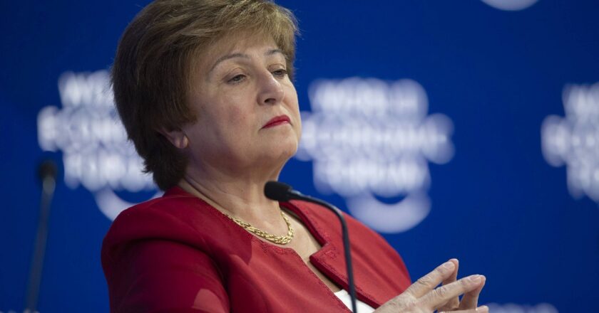 FMI: Kristalina Georgieva va por la reelección y logra apoyos clave