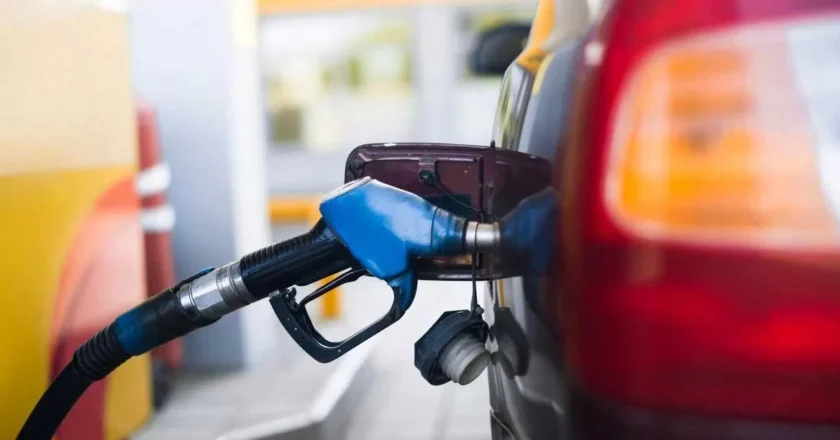 Desde el lunes vuelven a subir los combustibles en Tucumán y el resto del país