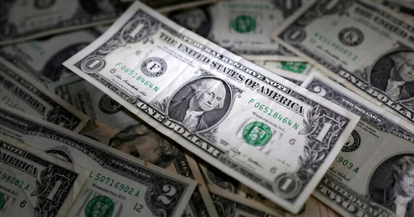 Reservas: por Servicios, se fueron u$s368 millones netos en junio