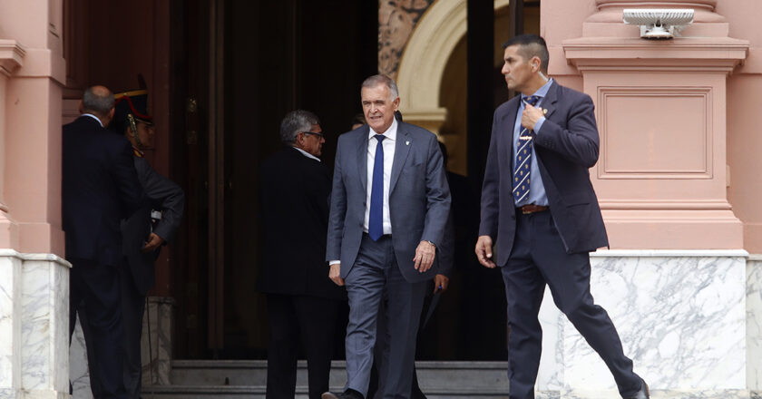 ¿Qué hay detrás del veloz alineamiento de Osvaldo Jaldo a la Casa Rosada?