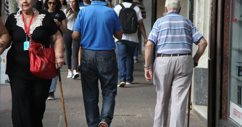 El Gobierno trabaja para equiparar la edad jubilatoria de hombres y mujeres en 65 años