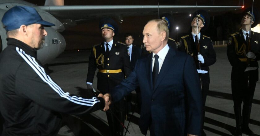 Trump felicita a Putin por “otro gran acuerdo” en el histórico canje de prisioneros