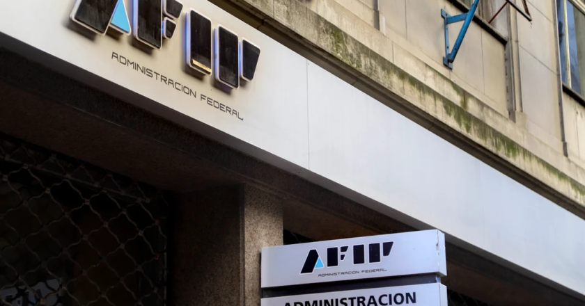 La AFIP prorrogó el vencimiento de los anticipos de Ganancias y Bienes Personales