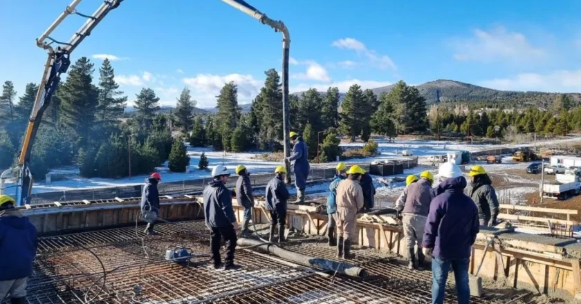 Ley Bases: el Gobierno reglamentó la modificación de los contratos de la obra pública