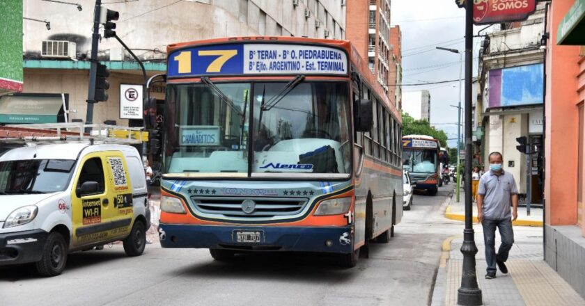 Este jueves se aprobará una nueva suba del boleto de colectivo