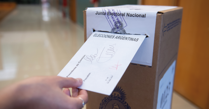 El gobierno de Javier Milei admitió que no tiene los votos para eliminar las PASO