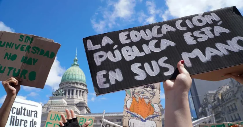 El Gobierno modificó una resolución y permitió que la SIGEN audite las universidades públicas