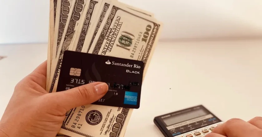 Fin del Impuesto PAIS: las ocho claves del nuevo dólar tarjeta