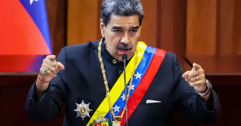 En medio de tensiones, Maduro asume la presidencia de Venezuela