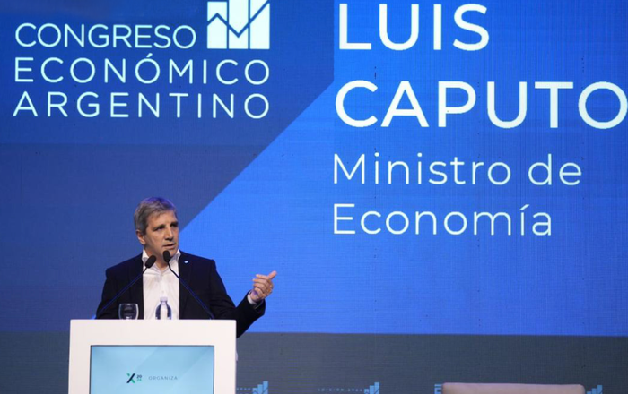 Huevito Caputo: viene con sorpresa