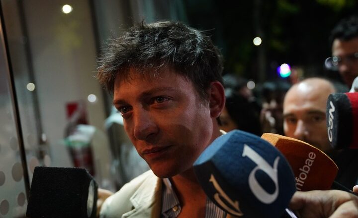 Santiago Caputo, el muñeco entre las sombras