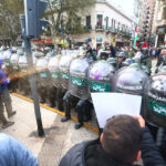 Bullrich les quitó la plata y ahora los mata a palos