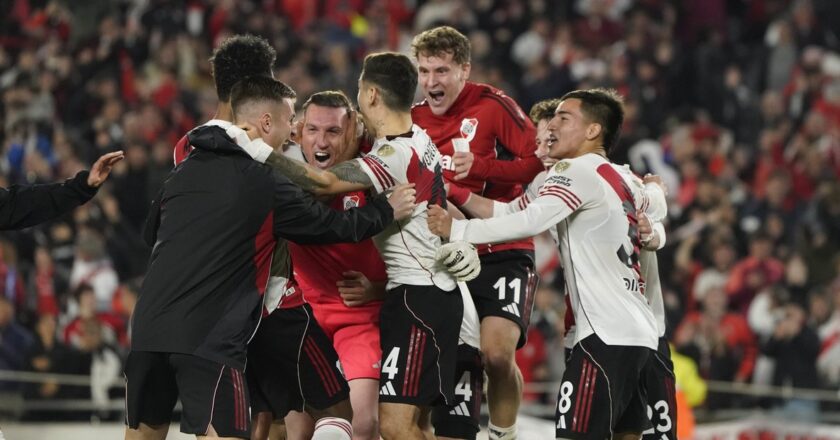 ¡Penal para River!