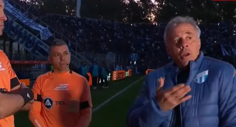 Al “decano” se le apagaron las luces
