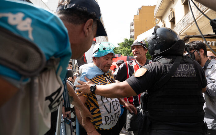 Siguen reprimiendo a los jubilados
