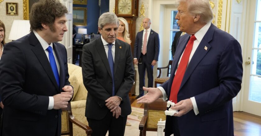 Le cortaron el chorro