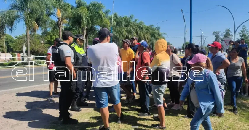 Y todo a media luz…