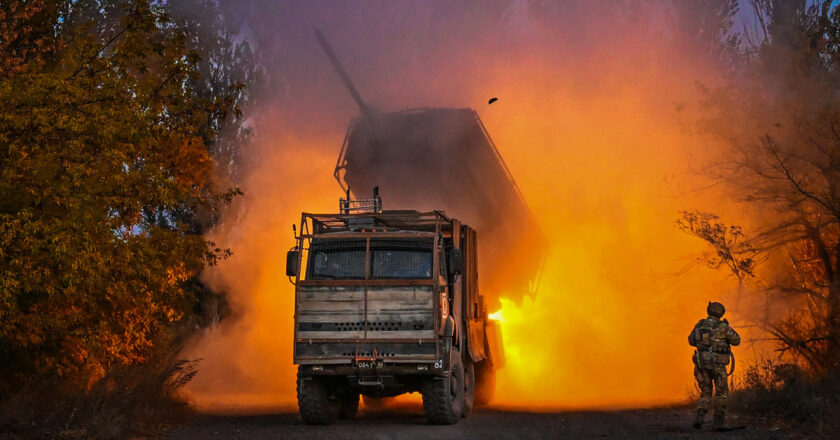 La paz se demora y la guerra avanza