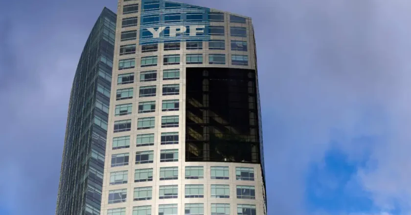 Burford pedirá que la Justicia de EE.UU. declare a la Argentina en desacato por el juicio de YPF