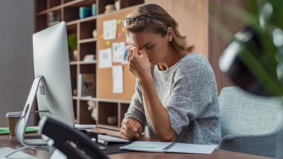 Reforma laboral en Argentina: qué cambiaría en vacaciones, despidos y horas con un nuevo régimen