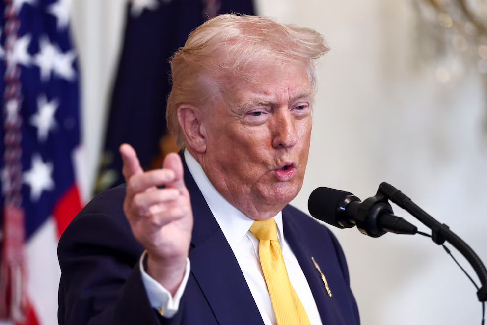 Trump ordena desclasificar archivos sobre ovnis y vida extraterrestre