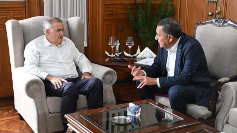 Tucumán acelera para anunciar una nueva recomposición salarial a estatales