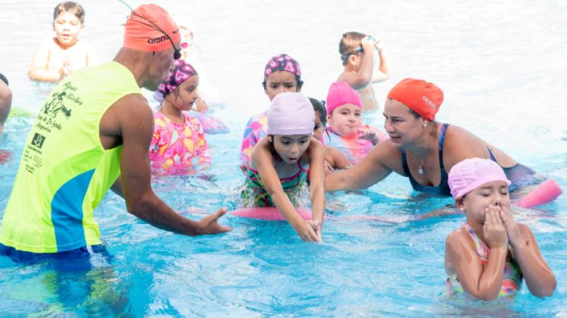 Más de 300 niños vivieron un verano de aprendizaje y diversión en la Colonia del Complejo Ledesma