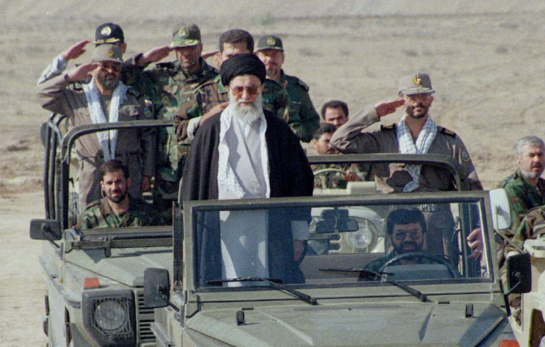 La muerte de Ali Khamenei sacude Medio Oriente: ¿qué puede pasar con Irán, la región y el mundo?